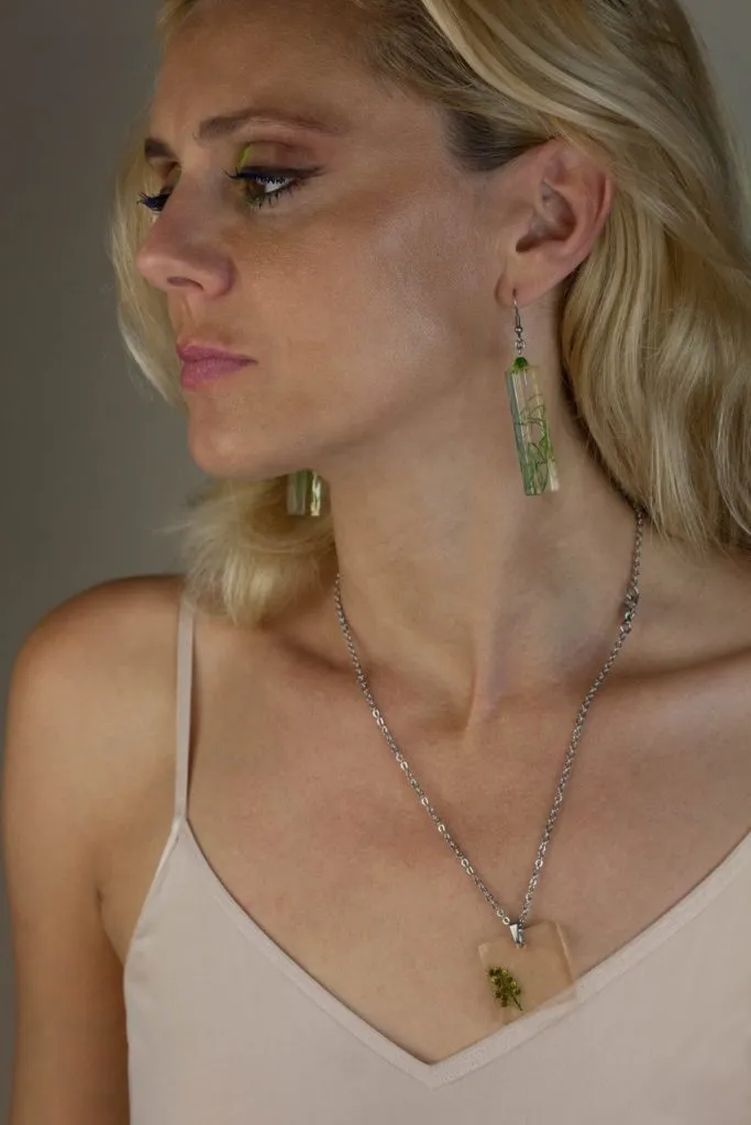 Retouching - How To Do It Professionally 2 blemishes healed in photoshop